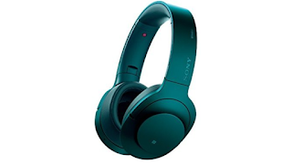 Noise cancelling headphones